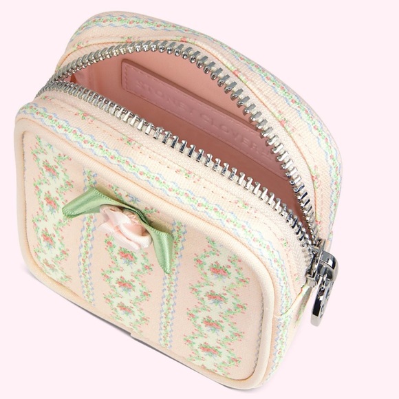 NWT Stoney Clover Lane Mini Floral Pouch with Rose - Picture 2 of 4